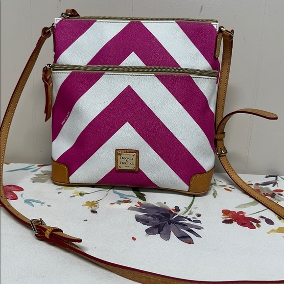 Dooney & Bourke Handbags - Dooney & Bourke Magenta and White Chevron Crossbody Bag Pebbled Leather
